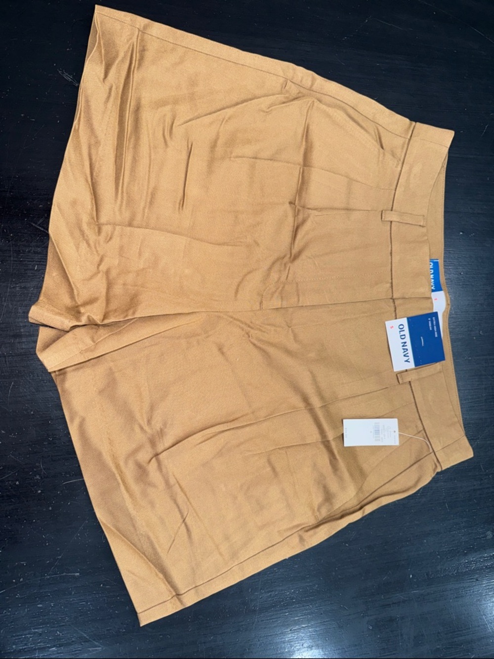 OLD NAVY trouser like extra high rise shorts. size small. NEW with tags.